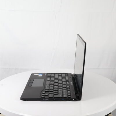 【通販センター】中古  FUJITSU LIFEBOOK UH10/E3 FMVUU1FUV3 (Intel Core  i7 1135G7 2.40GHz/8GB/SSD256GB/-/オンボード/13.3/1920x1080/Wi-Fi/WEBCAM/W11H64 MAR) 186341 