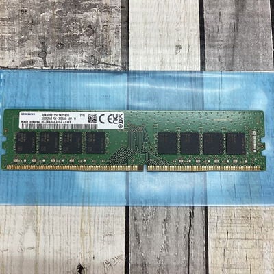 【広島店】中古  Samsung M378A4G43BB2-CWE (DDR4 PC4-25600 32GB) 195868 