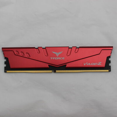 【通販センター】中古  PC4-25600 8GB デスクトップ用(DDR4-3200) 140727 
