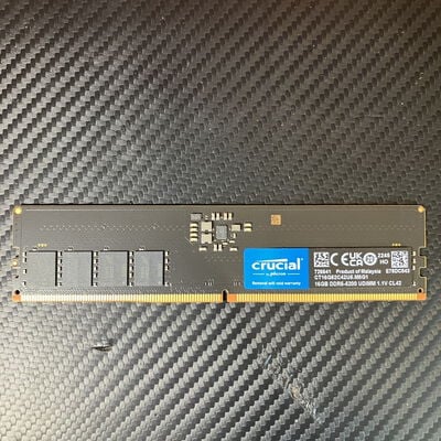 【富士青葉店】中古  Crucial CT16G52C42U5.M8G1(DDR5 PC5-41600 16GB) 183231 