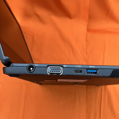 【なんば店】中古  FUJITSU LIFEBOOK U7410 (INTEL Core i5 10310U 1.7GHz/16GB/SSD256GB/-/オンボード/14/1366x768/Wi-Fi/WEBCAM/W11H64/Microsoft Office Home and Business 2024付) 180536 