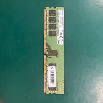 【大宮店】中古  PC4-21300 8GB デスクトップ用(DDR4-2666) 126165 