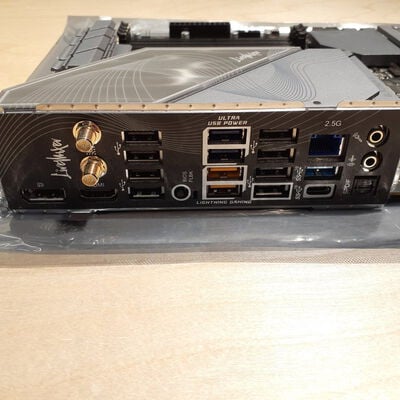 【鹿児島店】中古  ASRock B850 LiveMixer WiFi (B850 AM5 ATX DDR5) 175466 