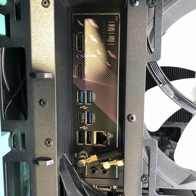 【宇都宮鶴田店】中古  自作パソコン(Ryzen 5 8400F/32GB/SSD2TB+2TB/RTX4060) 5280000893 