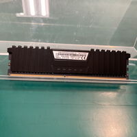 中古  PC4-21300 8GB デスクトップ用(DDR4-2666) 126165 