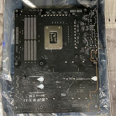 【広島店】中古  MSI MAG Z790 TOMAHAWK WIFI DDR4 (Z790 ATX DDR4) 152764 