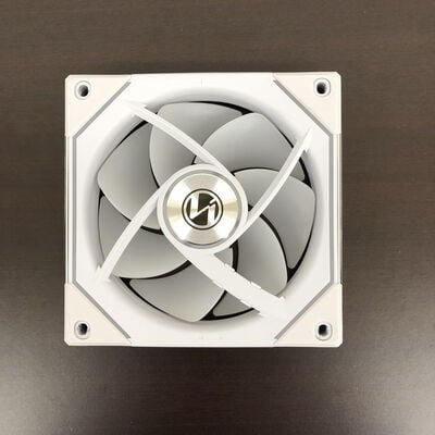 【長野稲里店】中古  Lian Li UF-SLIN120-1W(UNIFANSL-INFINITY120 WT 1PK) 5110000652 