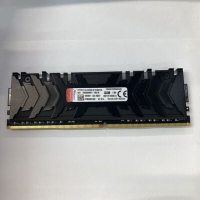 【八王子店】中古  PC4-25600 8GB デスクトップ用(DDR4-3200) 140727 