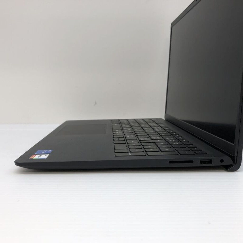 中古 DELL inspiron 15 3530(i5-1334U/16GB/SSD512GB/W11H) 5230000660