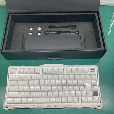 【浦添城間店(沖縄)】中古  GravaStar Mercury K1  4780001696 