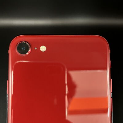 【大須店】中古  【docomo版SIMフリー】Apple iPhoneSE 4.7インチ (第3世代) 64GB (PRODUCT)RED MMYE3J/A 154835 