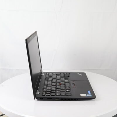 【通販センター】中古  【ジャンク品/保証無/返品質問不可】Lenovo ThinkPad 13 (Core i5-6200U/4GB/オンボード) 202995 
