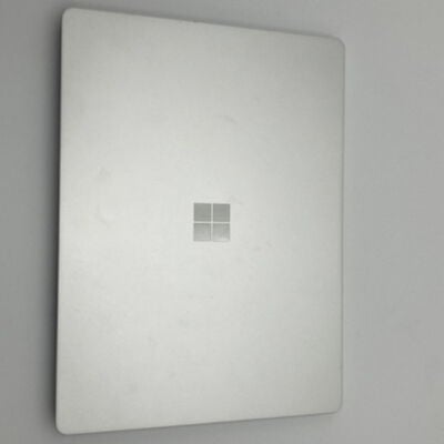 【神戸・三宮店】中古  Microsoft Surface Laptop GO 1943 (Intel Core i5 1035G1 1.00GHz/8GB/SSD256GB/-/オンボード/12.4/1536x1024/Wi-Fi/WEBCAM/W11H) 193699 