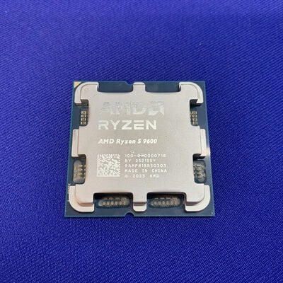 【横浜駅前店】中古  AMD Ryzen 5 9600 (AM5/3.8GHz/38M/C6/T12/65W)) 177129 