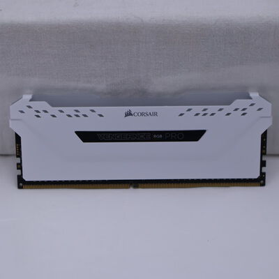 【通販センター】中古  PC4-25600 8GB デスクトップ用(DDR4-3200) 140727 