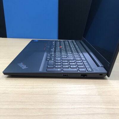 【甲府飯田店】中古  LENOVO E15 Gen2 MSO 指紋認証あり (Intel Core i5 1135G7 2.4GHz/8GB/SSD256GB/-/オンボード/15.6/1920x1080/GbE/Wi-Fi/WEBCAM/W11P/Microsoft Office Home and Business 2024) 188535 