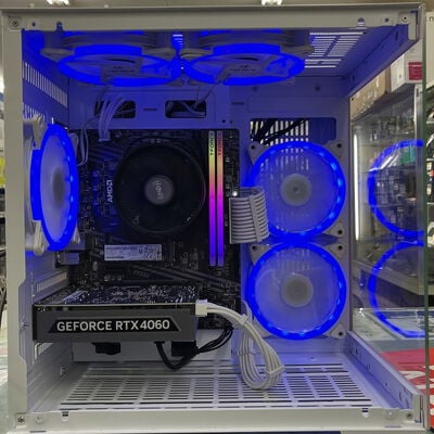 【新潟店】中古  自作PC(Ryzen 7 3700X/16GB/SSD512GB/RTX4060/OS無し) 189473 