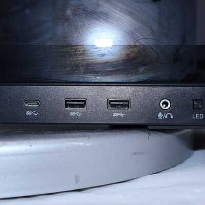 【通販センター】中古  OriginalPC(AMD Ryzen 7 9700X/32GB DDR5 (PC5)/SSD4TB/なし/NVIDIA GeForce RTX 5060 8GB/Wi-Fi/W11H64 MAR) 205361 