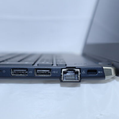 【通販センター】中古  【ジャンク品/保証無/返品質問不可】Dynabook dynabook G83/M PG83MMC4GPBAD21 (Intel Core i5 8350U 1.70GHz/8GB/SSD256GB/-/オンボード/13.3/1920x1080/Wi-Fi/WEBCAM/OSなし) 186788 