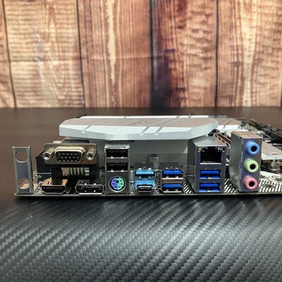 【富士青葉店】中古  ASRock B550M Pro4 (B550 AM4 mATX DDR4) 142938 
