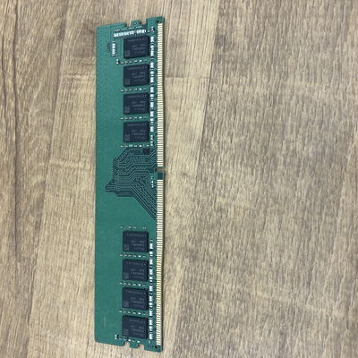 【宇都宮鶴田店】中古  PC4-25600 8GB デスクトップ用 140727 