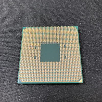 【大宮店】中古  AMD Ryzen 7 3700X (AM4/3.6/36M/C8/T16/65W) 140025 