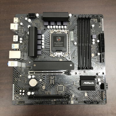 【福山ココローズ店】中古  ASRock B760M PG Lightning/D4(B760 1700 mATX DDR4) 167290 
