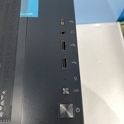 【博多店】中古  Mouse BTOパソコン(Ryzen 7 9800X3D/32GB/SSD1TB/RX9070XT/W11H) 3310006746 