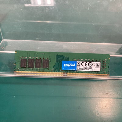 【富山本郷店】中古  PC4-19200 16GB デスクトップ用(DDR4-2400) 135639 