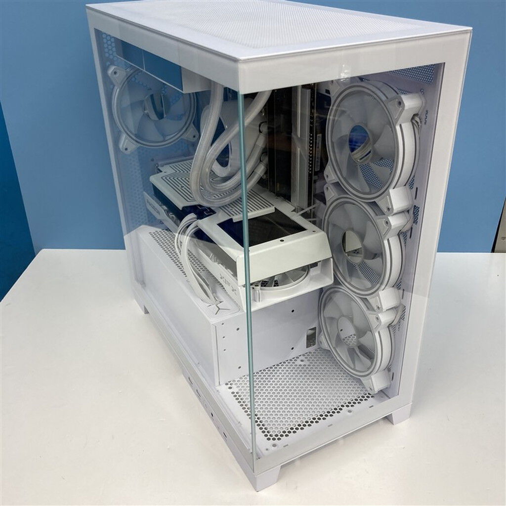 中古 STORM BTOパソコン (Ryzen 7 9800X3D/32GB/SSD1TB/なし/RX9070