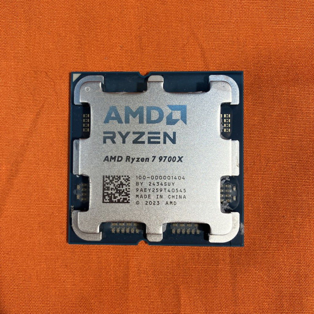 AMD Ryzen 7 9700x未使用 Amazon.com: AMD Ryzen™ 7 9700X 8-Core, 16-Thread Unlocked