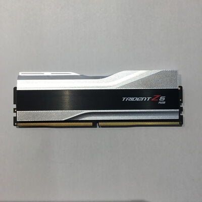【松山環状枝松店】中古  G.SKILL F5-6000J3636F16GX2-TZ5RS(DDR5 PC5-48000 16GB) 187293 