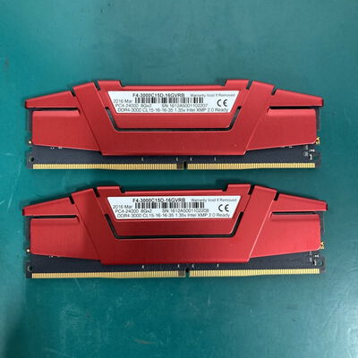 【富山本郷店】中古  8GB 2枚組(合計16GB) PC4-24000/DDR4-3000 デスクトップ用 190924 