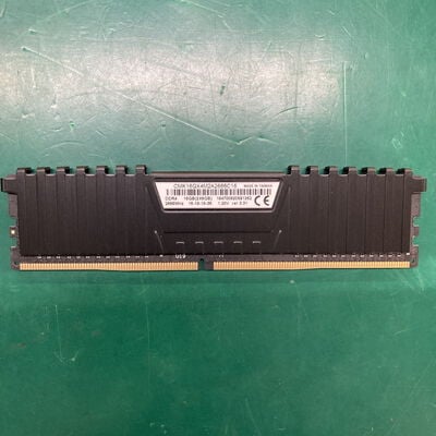 【神戸・三宮店】中古  PC4-21300 8GB デスクトップ用 126165 
