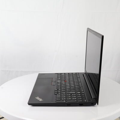 【通販センター】中古  Lenovo ThinkPad E15 Gen2(Intel Core i5 1135G7 2.40GHz/16GB DDR4/SSD256GB/-/オンボード/15.6/1920x1080/GbE/Wi-Fi/WEBCAM/W11H/VBT) 199502 