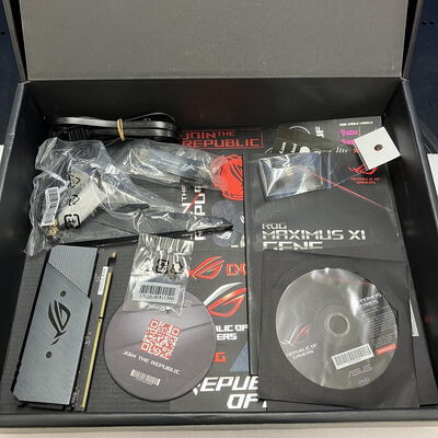 【新潟店】中古  ASUS ROG MAXIMUS XI GENE (Z390 1151 mATX DDR4) 138869 