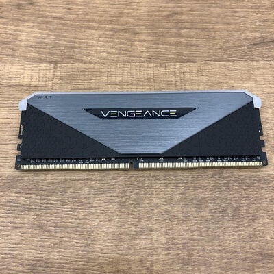 【宇都宮鶴田店】中古  PC4-28800 16GB デスクトップ用 140734 