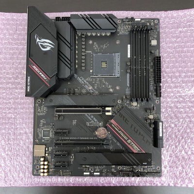 【長野稲里店】中古  【付属品欠品】 ASUS ROG STRIX B550-F GAMING(WI-FI)(B550 AM4 ATX) 3480039715 