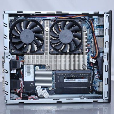 【通販センター】中古  Shuttle Shuttle XPC DH370(Intel Core i7 8700/16GB DDR4 (PC4)/SSD1TB/なし/オンボード/W11H64 MAR) 204699 
