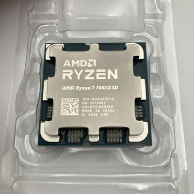 【神戸・三宮店】中古  AMD Ryzen 7 7800X3D (AM5/4.2/104M/C8/T16/120W) 157139 
