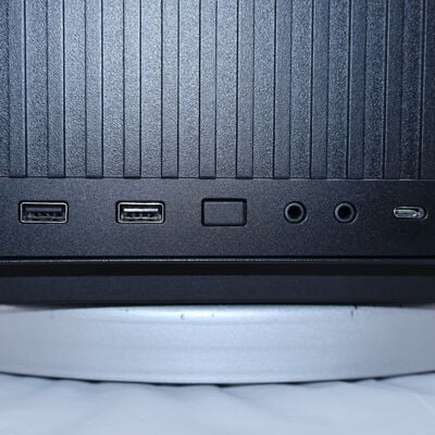 【通販センター】中古  NonBrand OriginalPC(AMD Ryzen 7 9700X/32GB DDR5 (PC5)/SSD2TB/なし/NVIDIA GeForce RTX 4070 SUPER 12GB/W11H64 MAR) 204484 