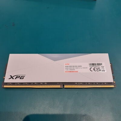 【鹿児島店】中古  PC4-25600 16GB デスクトップ用 140728 