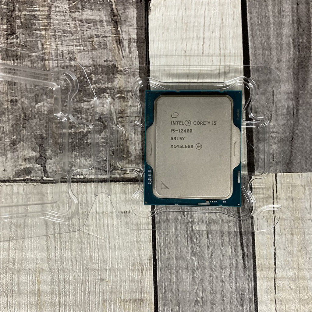 中古 INTEL Core i5 12400 (1700/2.5G/18M/C6/T12) 148614 （327402