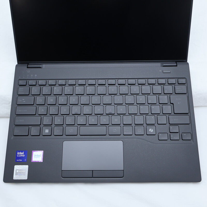 中古 Fujitsu FMV LIFEBOOK WU5/J3(FMV Zero) FMVUH03003(Intel Core