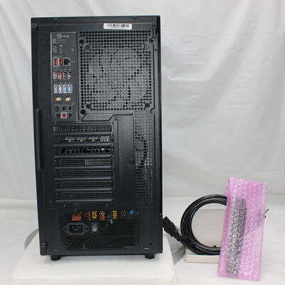 【通販センター】中古  Original PC(AMD Ryzen 7 9800X3D/32GB DDR5 (PC5)/SSD1TB/なし/AMD Radeon RX 7800 XT 16GB/Wi-Fi/W11H64 MAR) 195678 