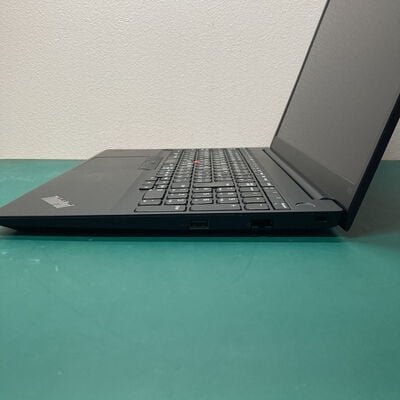 【浦添城間店(沖縄)】中古  LENOVO E15 Gen2 MSO 指紋認証あり (Intel Core i5 1135G7 2.4GHz/8GB/SSD256GB/-/オンボード/15.6/1920x1080/GbE/Wi-Fi/WEBCAM/W11P/Microsoft Office Home and Business 2024) 188545 