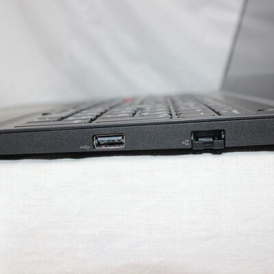【通販センター】中古  Lenovo ThinkPad E15 Gen 1(Intel Core i5 10210U 1.60GHz/16GB DDR4/SSD512GB/-/オンボード/15.6/1920x1080/GbE/Wi-Fi/WEBCAM/W11H/VBT) 195546 