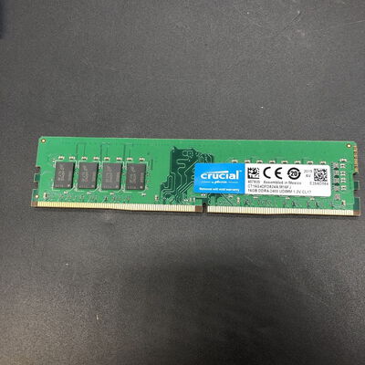 【宇都宮鶴田店】中古  PC4-19200 16GB デスクトップ用(DDR4-2400) 135639 