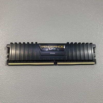 【水戸赤塚店】中古  PC4-21300 4GB デスクトップ用 126164 