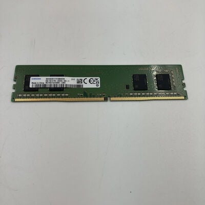 【なんば店】中古  PC4-25600 8GB デスクトップ用(DDR4-3200) 140727 